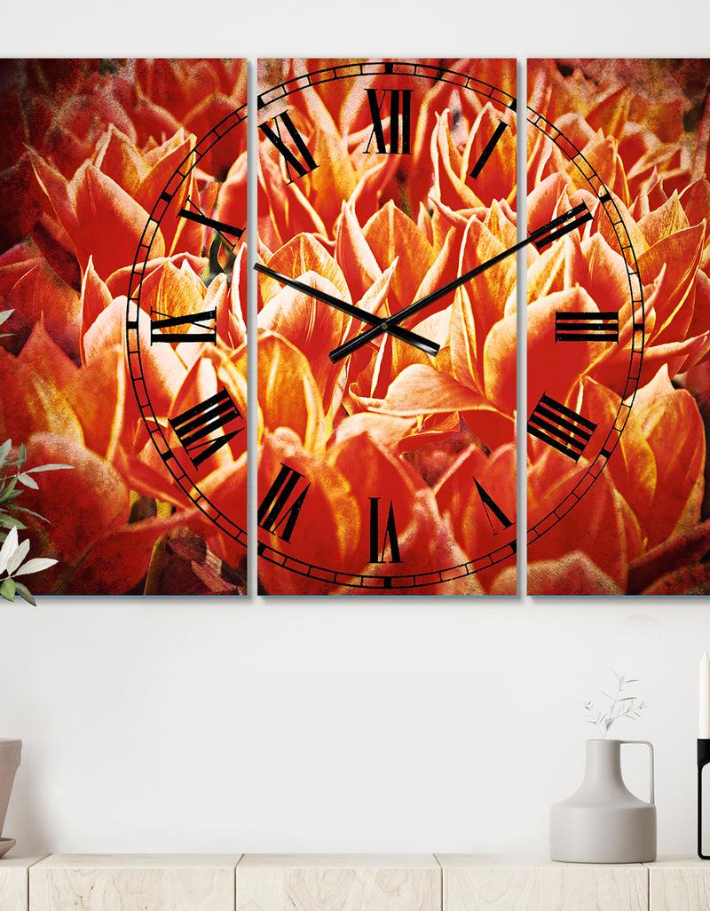 DesignQ Tulip Flowers in the Keukenhof Park - Cottage 3 Panels Oversized Wall CLock
