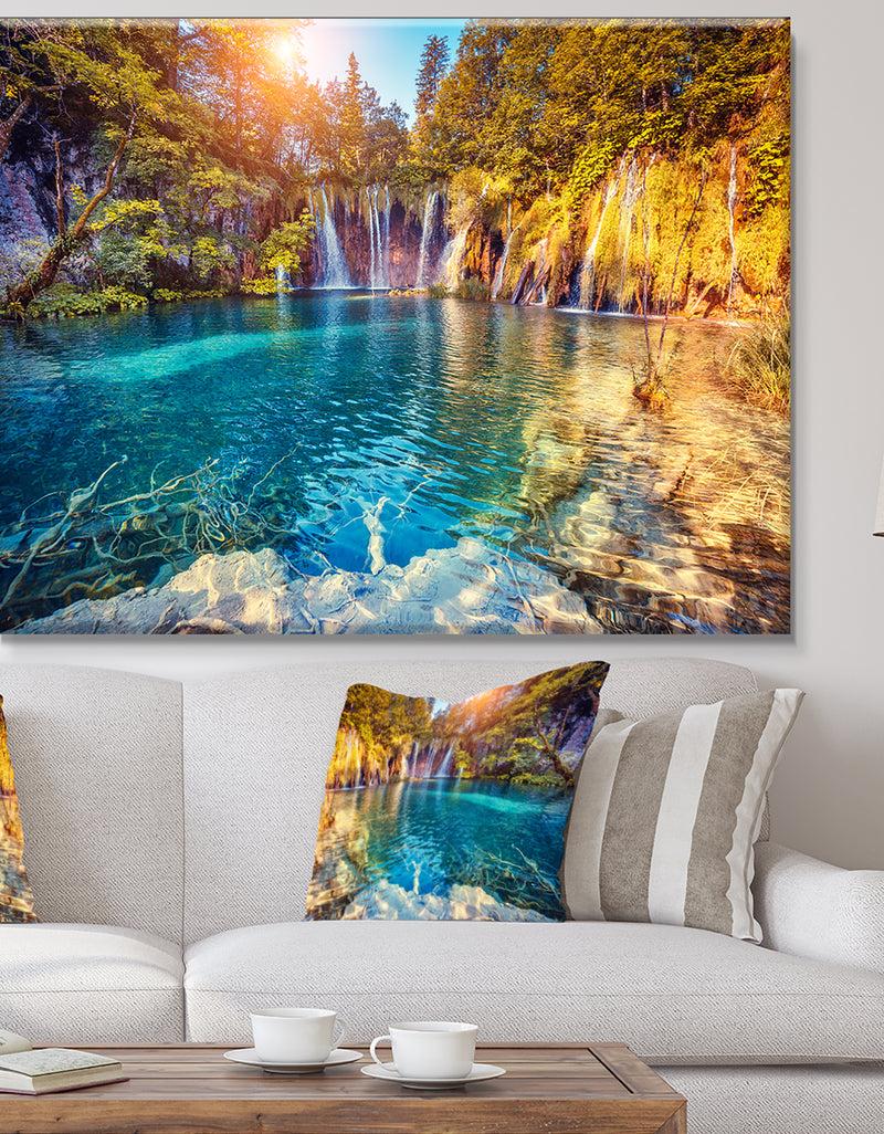 DesignQ Turquoise Water And Sunny Beams - Landscape Photography Canvas Print