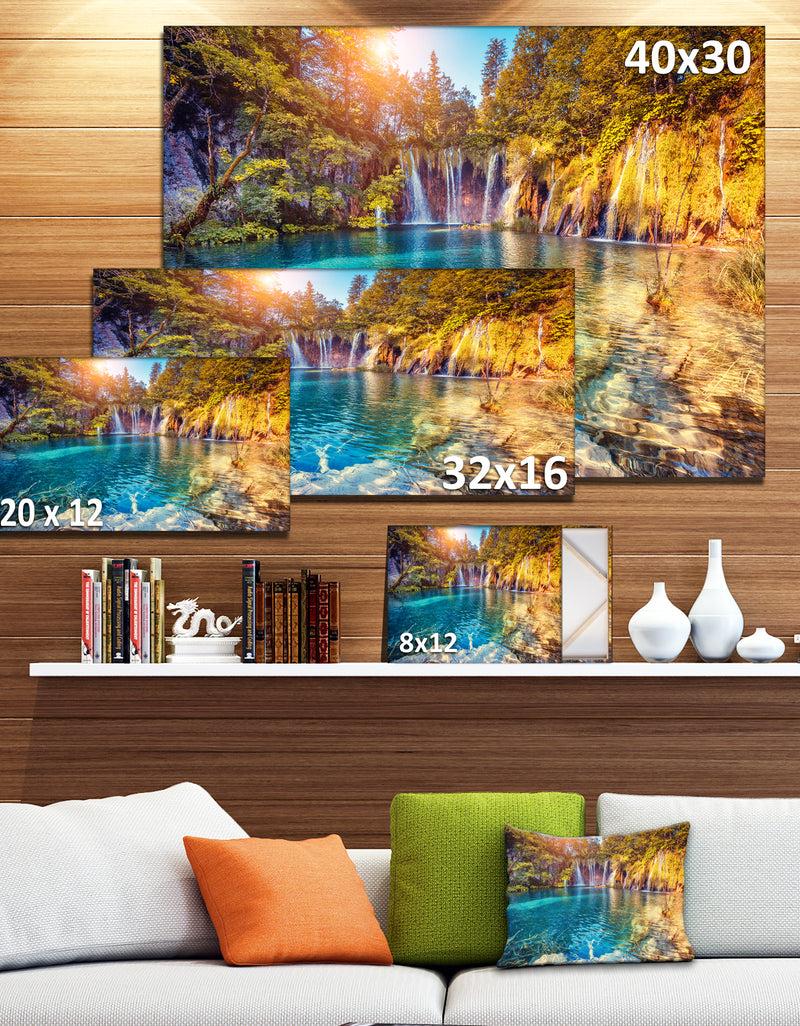 DesignQ Turquoise Water And Sunny Beams - Landscape Photography Canvas Print