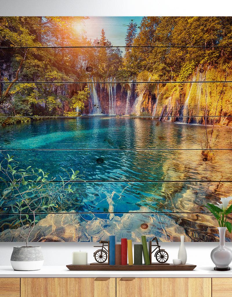 DesignQ Turquoise Water and Sunny Beams - Landscape Photography Print on Natural Pine Wood