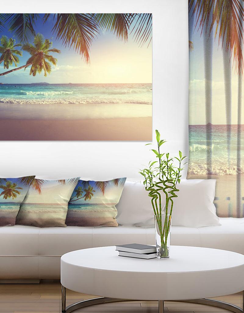 DesignQ Typical Sunset on Seychelles Beach - Extra Large Seascape Art Canvas