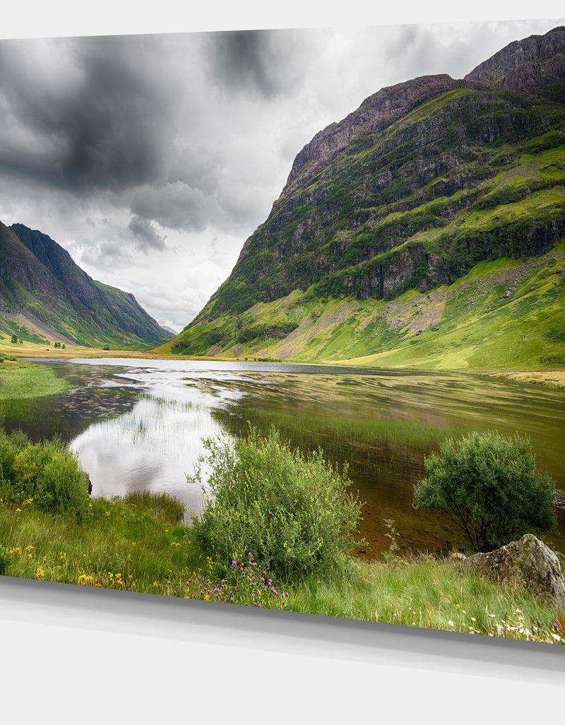 DesignQ Valley Of Glencoe In Green - Landscape Wall Artwork