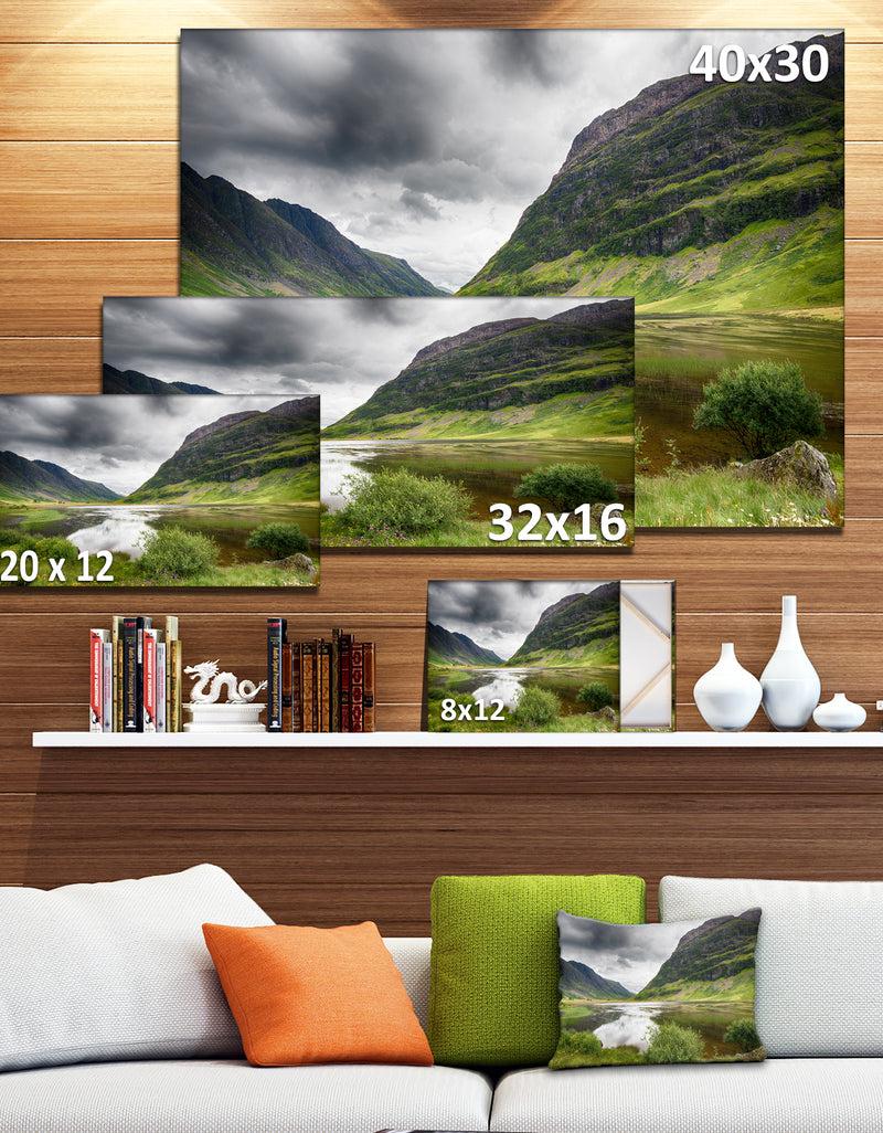 DesignQ Valley Of Glencoe In Green - Landscape Wall Artwork