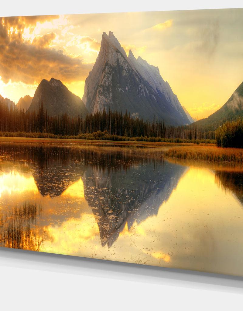 DesignQ Vermillion Lake Sunrise In Banff Park - Landscape Art Canvas Print