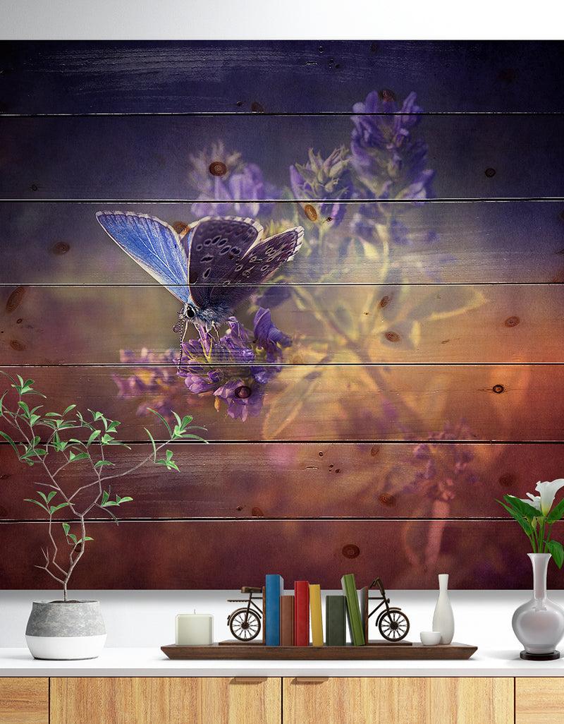 DesignQ Vintage Butterfly - Floral Art Print on Natural Pine Wood