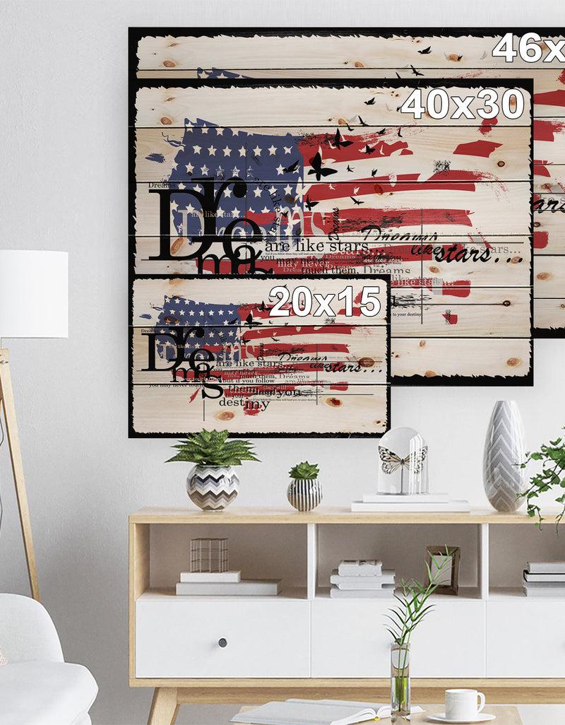 DesignQ Vintage Fashion USA Flag - Map Print On Natural Pine Wood