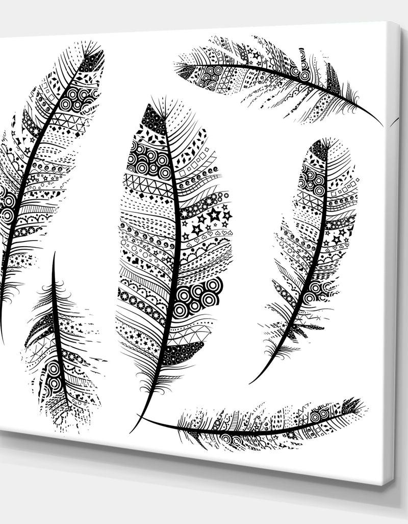 DesignQ Vintage Feathers With Tribal Patterns - Vintage Canvas Art