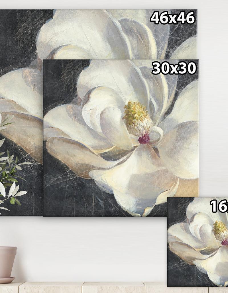DesignQ Vivid White Magnolia IV - Shabby Chic Premium Canvas Wall Art