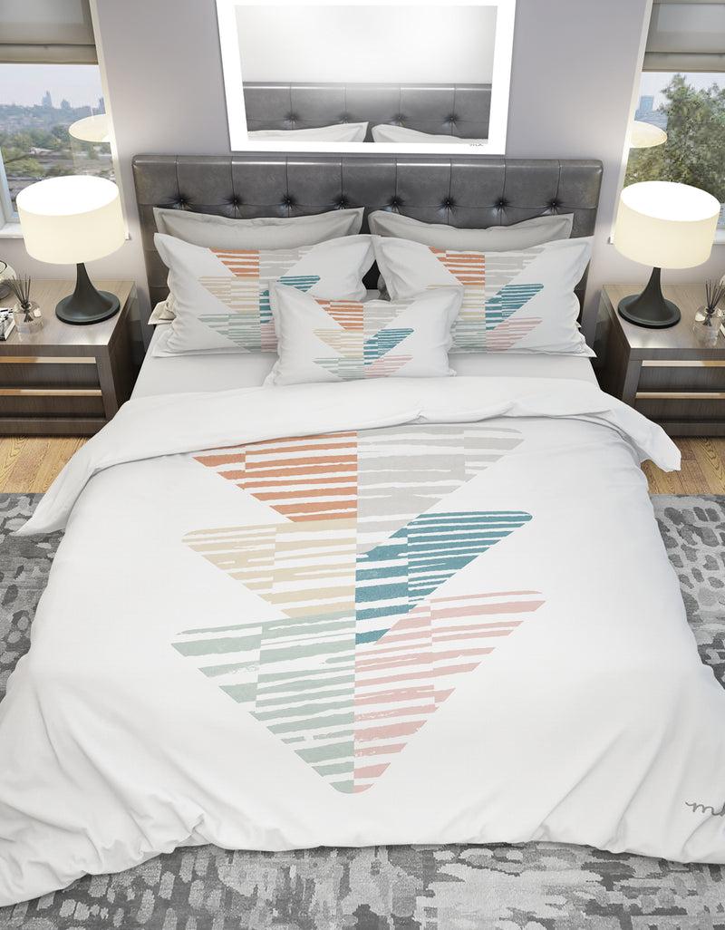 DesignQ Watercolor Geometric Triangle III - Geometric Duvet Cover Set