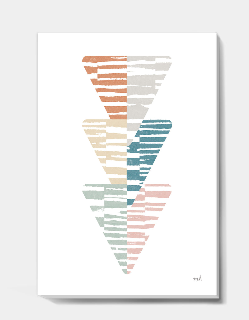 DesignQ Watercolor Geometric Triangle III - Transitional Canvas Art