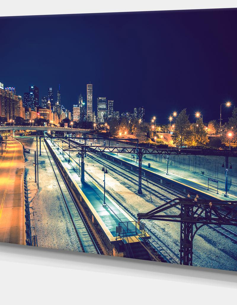 DesignQ Welcome In Chicago Highway Traffic - Cityscape Canvas Print