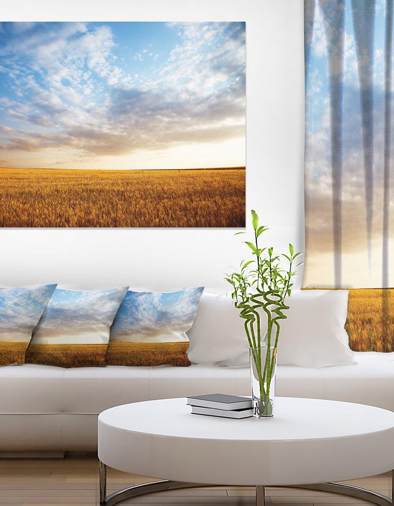 DesignQ Wheat Field Under Summer Sky - Extra Large Wall Art Landscape