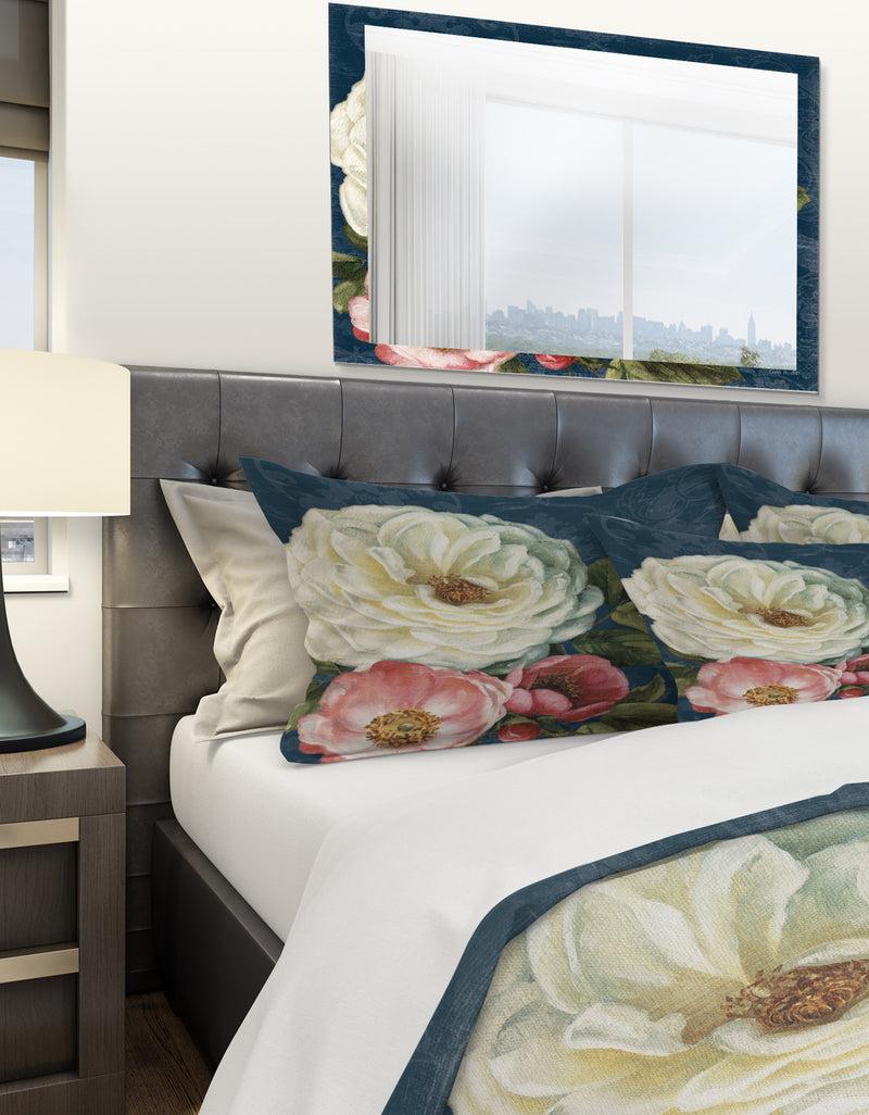 DesignQ White And Pink Damask Rose Flowers - Shabby Duvet Cover Set