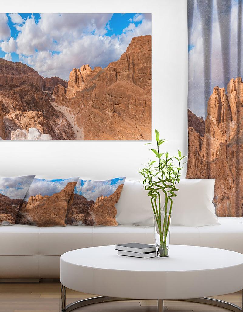 DesignQ White Canyon at South Sinai Egypt - Landscape Art Canvas Print