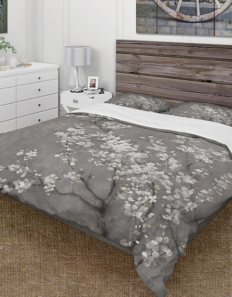 DesignQ White Cherry Blossoms II - Farmhouse Duvet Cover Set