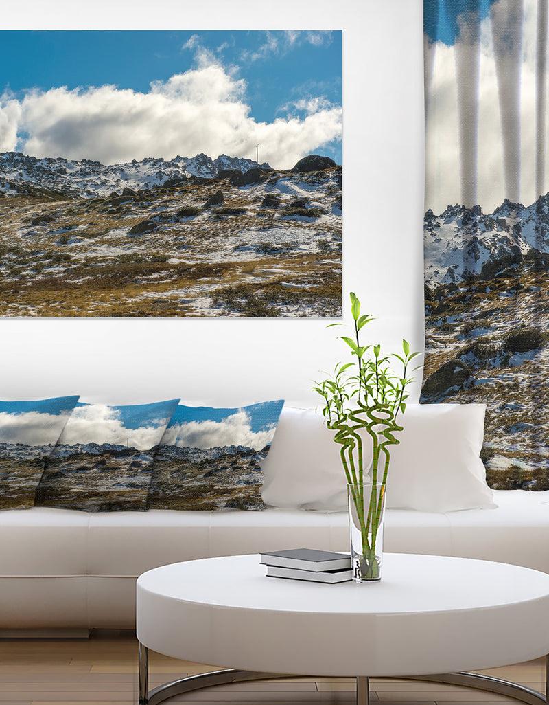DesignQ Wide View of Kosciuszko National Park - Large Seashore Canvas Print