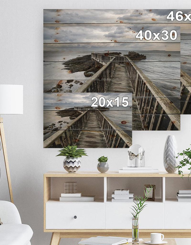 DesignQ Wooden Pier On North Irish Coastline - Sea Bridge Print On Natural Pine Wood