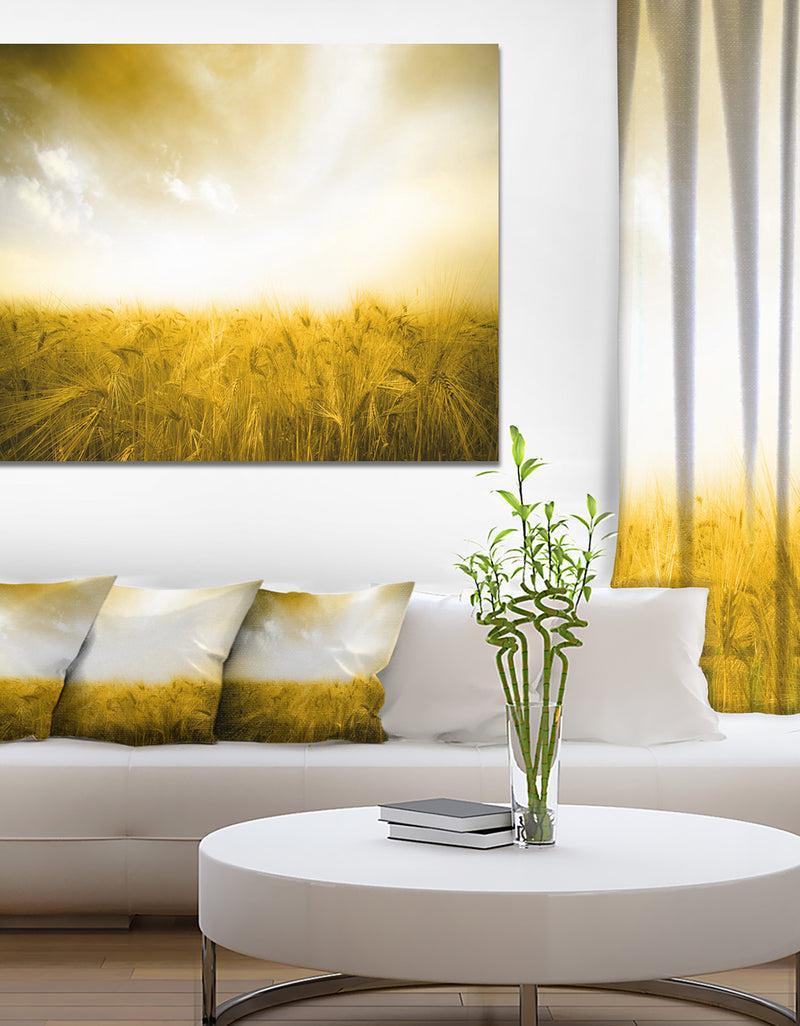 DesignQ Yellow Meadow under Bright Sun - Extra Large Landscape Canvas Art Print