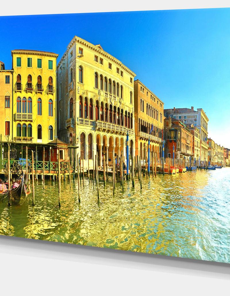 DesignQ Yellow Tinged Grand Canal Venice - Cityscape Artwork Canvas