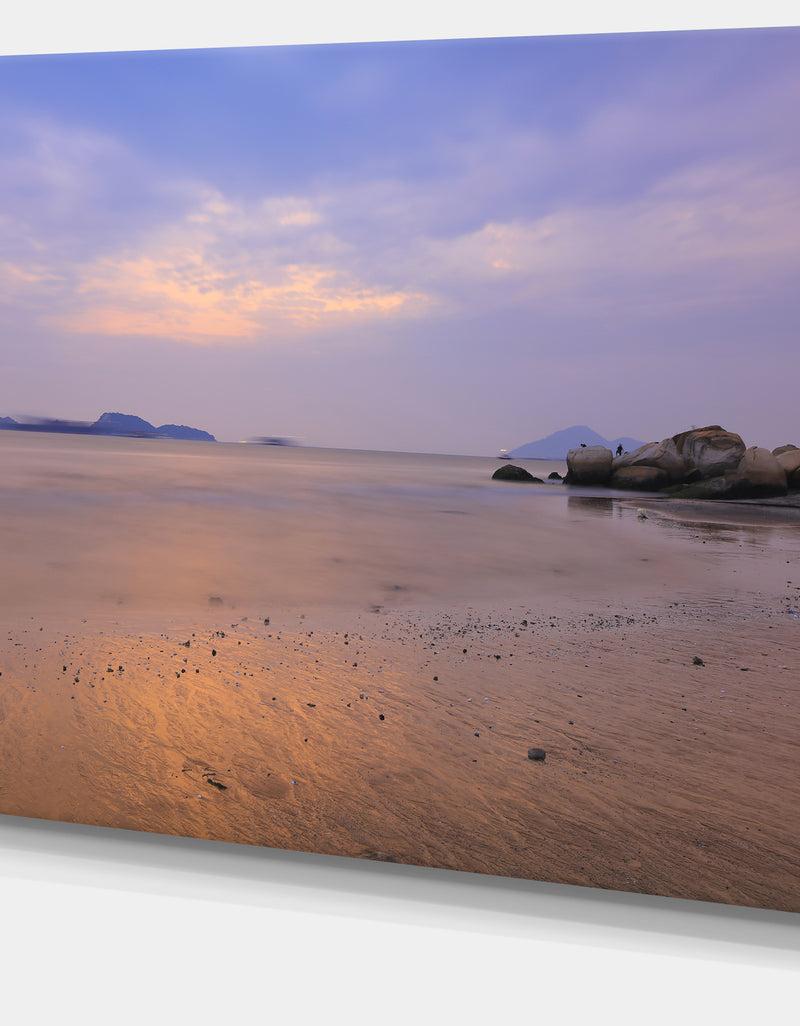 DesignQ Yellowish Sunset At Lung Kwu Tan Coastline - Landscape Artwork Canvas